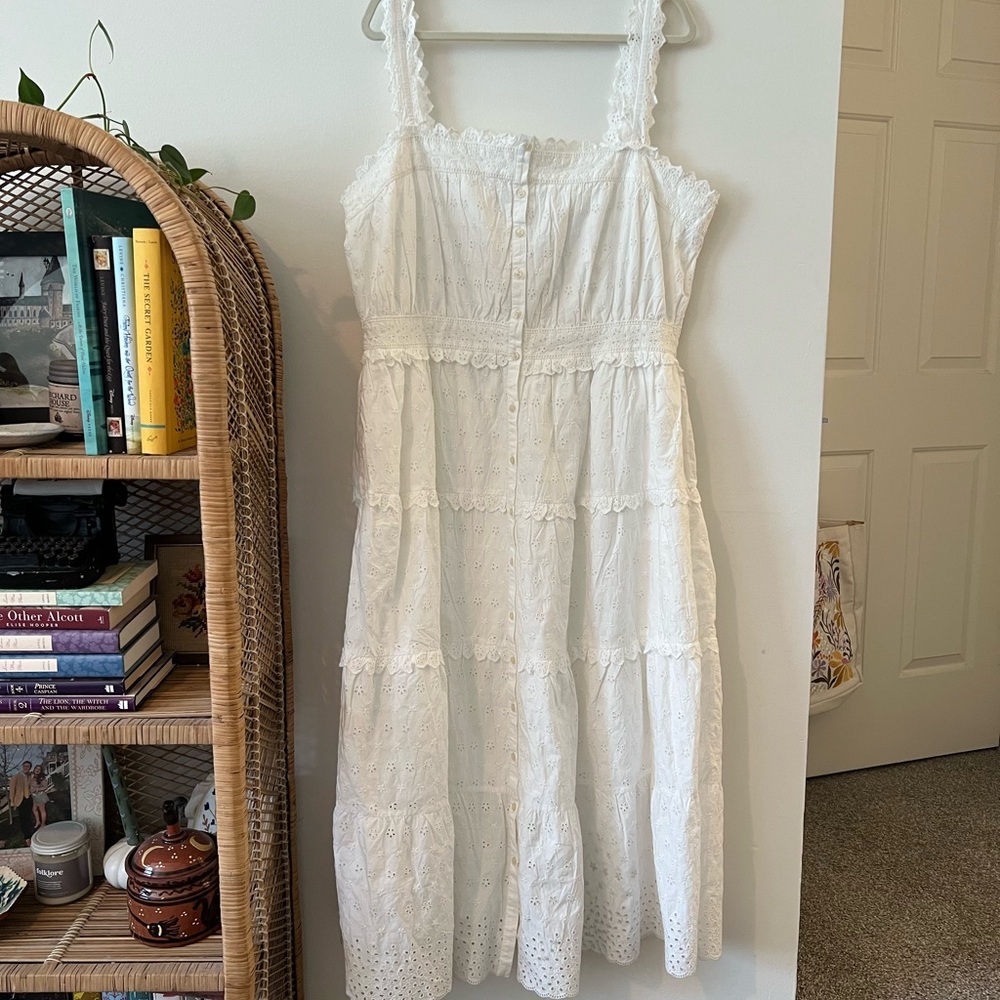 GAP x DOEN Eyelet MIDI Dress - Picture 7 of 13